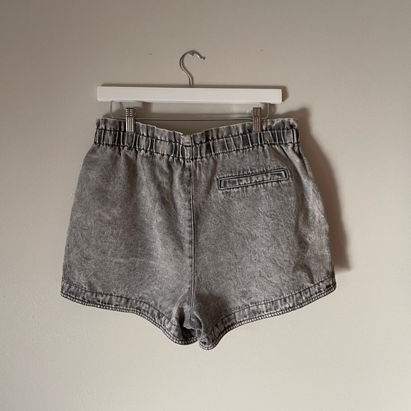 Thread & Supply Black Gray Washed Denim Shorts Size XL - Picture 2 of 4